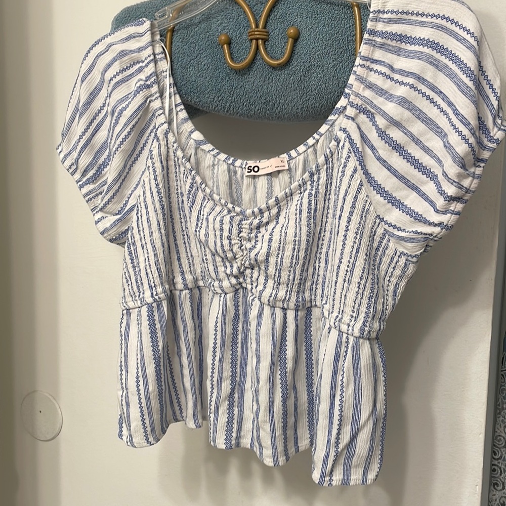 Blue & White Striped Boho Cropped Top XL Juniors.